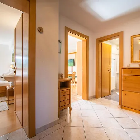 Schleicherhof V Апартаменты